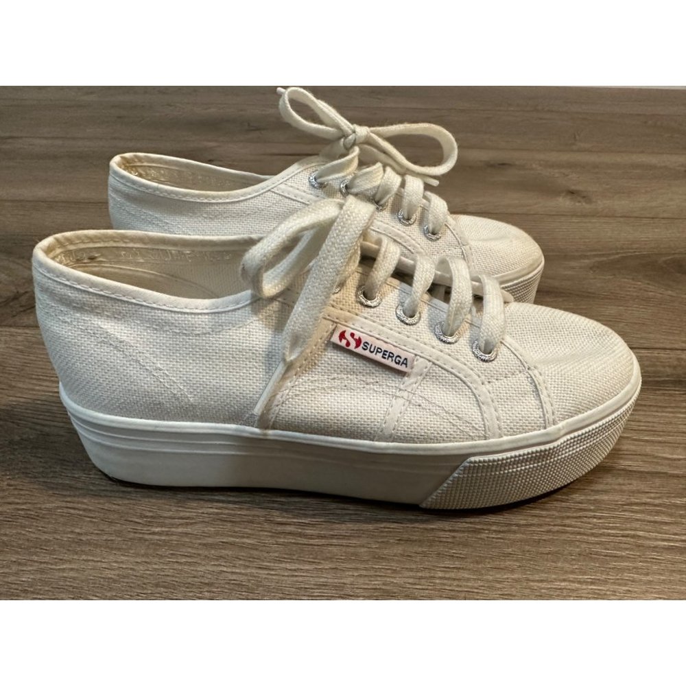 Superga Womens Platform sneakers